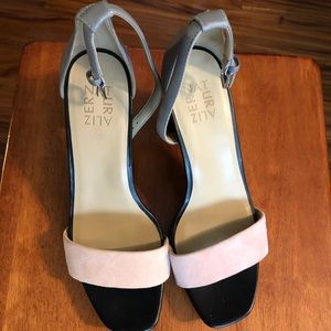 Naturalizer pink and grey wedge shoe